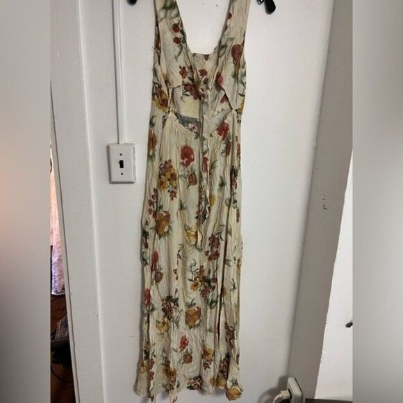 Floral Sundress Size L 🌸 - Picture 3 of 5